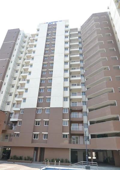 Tower 2 of Sattva Ashraya, the pool facing side, site photo